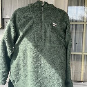 Green teddy north face ridge fleece tunic in large $169 retail